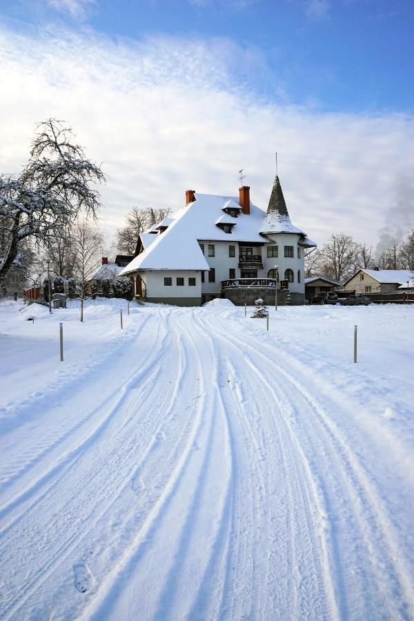 Отель Rabbit Hotel Raiskums-5